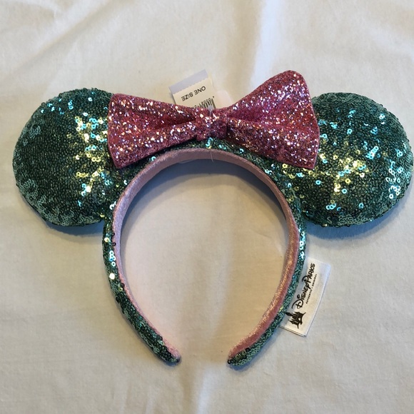 Disney Accessories - Disney new release Spring mint & pink Minnie ears